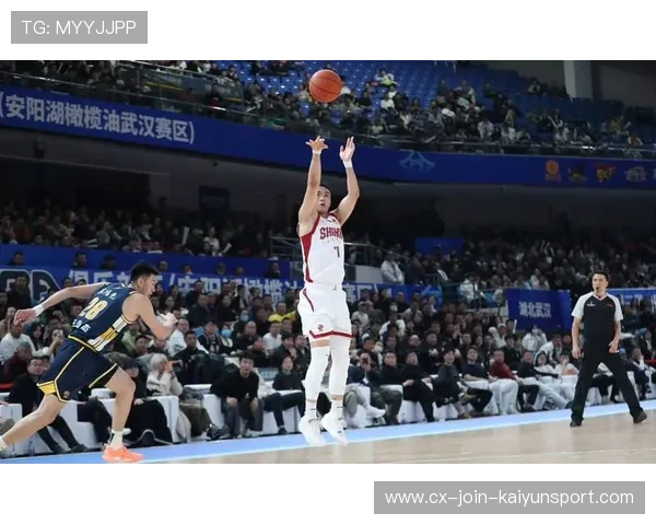 CBA广东外线联手连砍30分掀翻对手格局