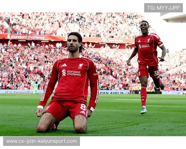 利物浦加里内利插上补射完成绝妙配合